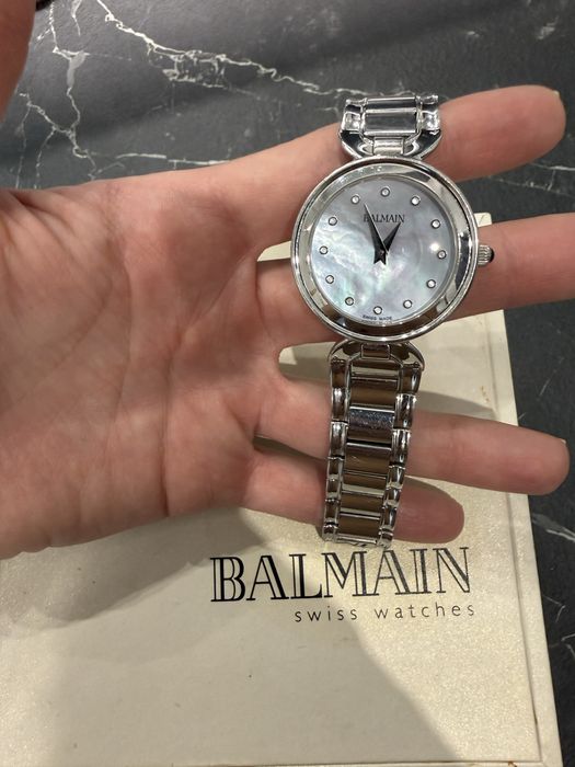 Часы женские Balmain