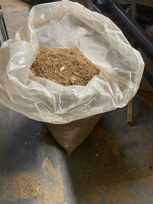 Suche wióry / trociny