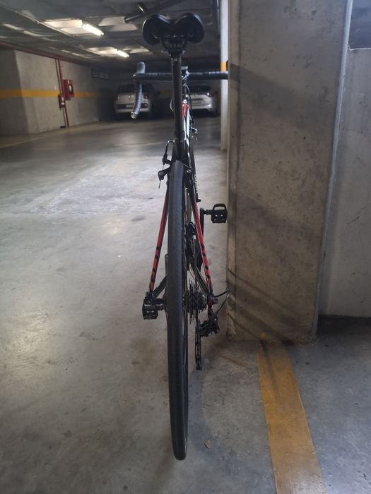 Bicicleta  GIANTE nova