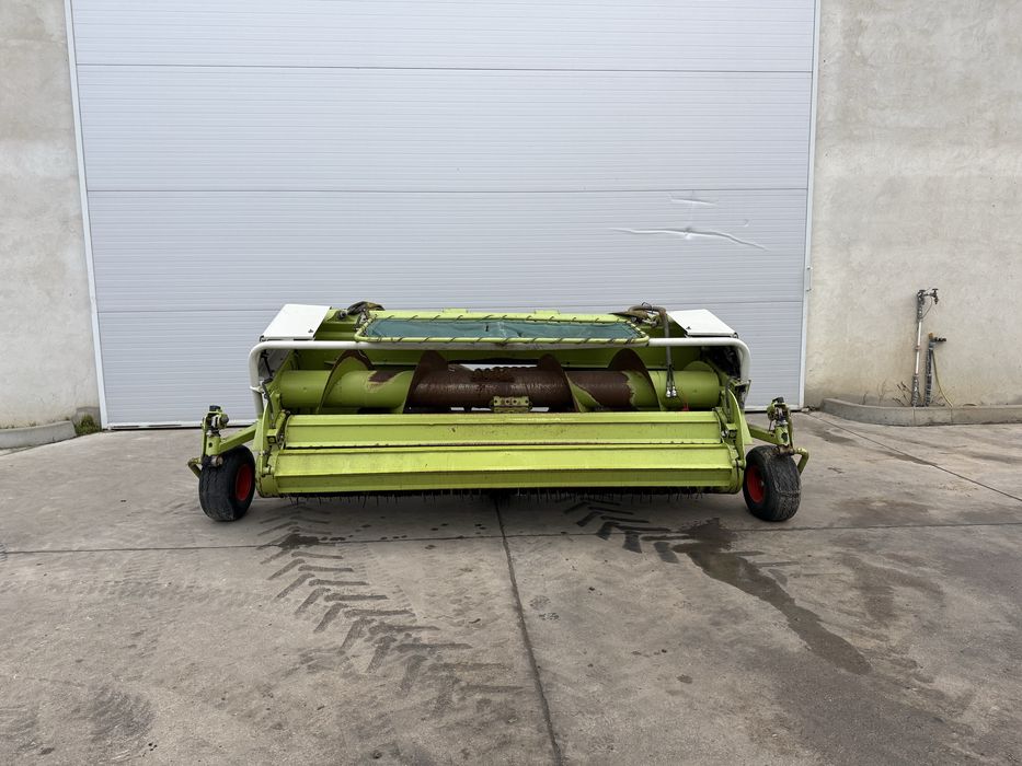 Podbieracz do trawy Claas PU 300 HD ,jaguar nie john deere.new holland