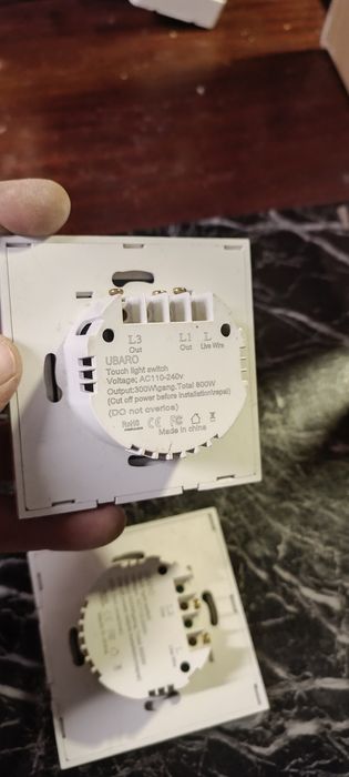 Interruptor simples e duplo Ubaro