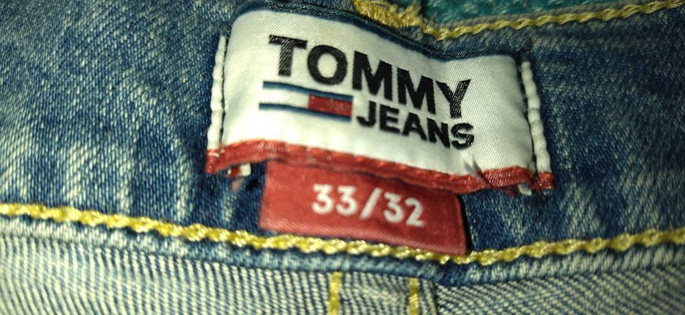 Tommy Hilfiger Jeans – Size 33/32 – Authentic – Great Price64738672664706124