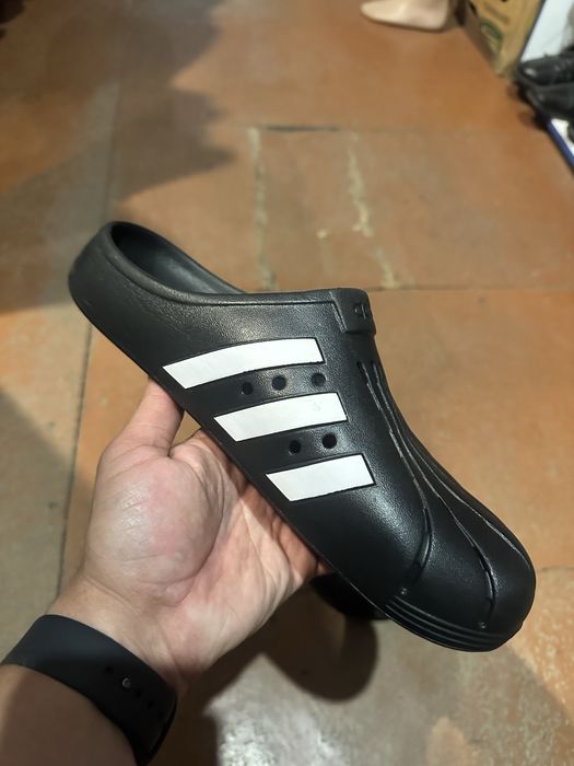 Adidas adilette clog