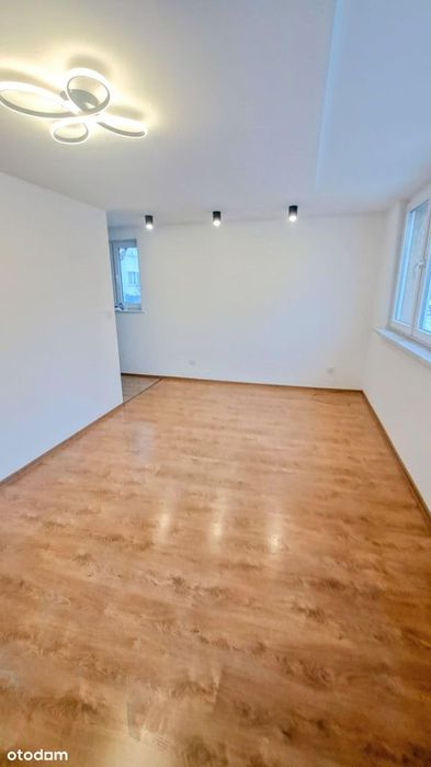 Mikołów  os. Przy Plantach⭐️ 56m  //  3 pokoje + balkon ⭐️Po remoncie