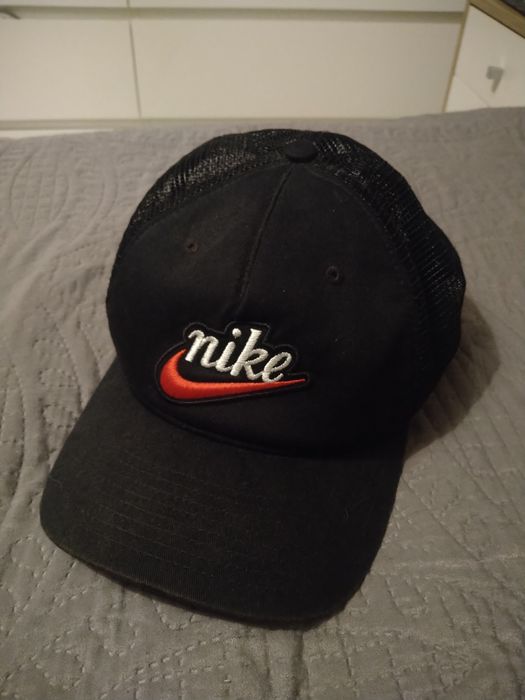 Boné preto Nike coleção Classic99