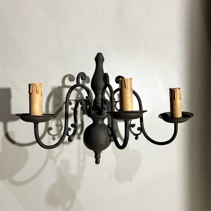 Par de Apliques de Três Lumes em Bronze