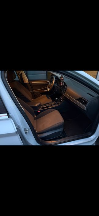 Volkswagen Jetta 2018