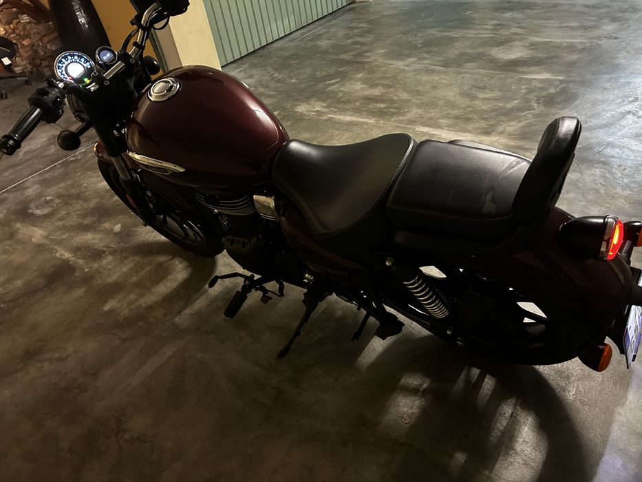 Royal Enfield Meteor 350