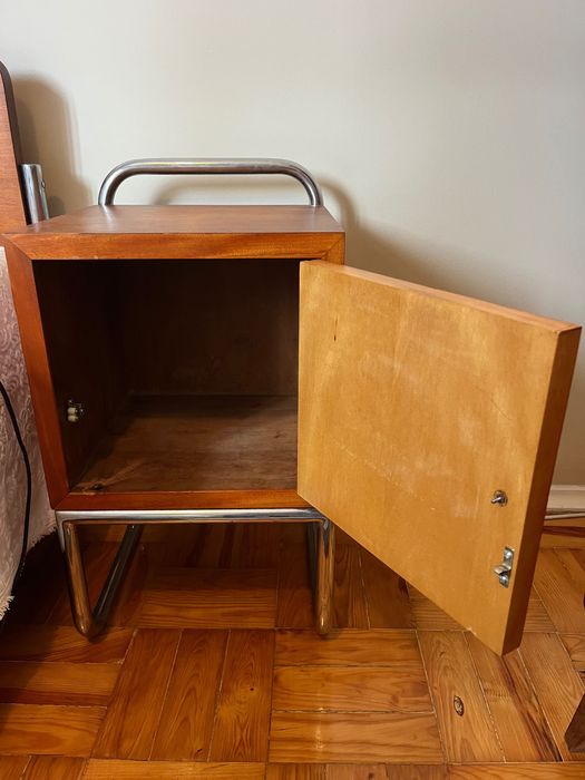 Mobília de quarto( cama solteiro)