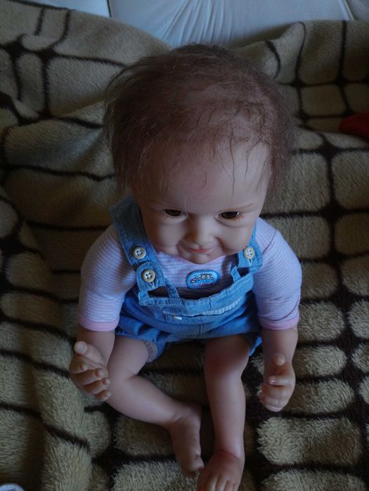Lalka typ Reborn kolekcjonerska