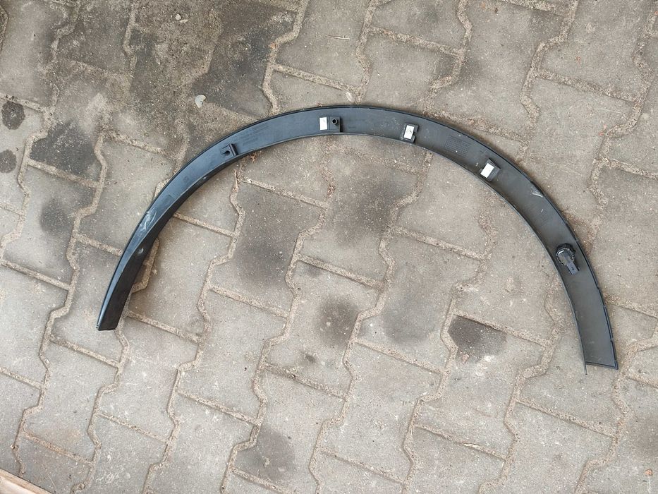Listwa błotnik lewy przód Ford Kuga MK2