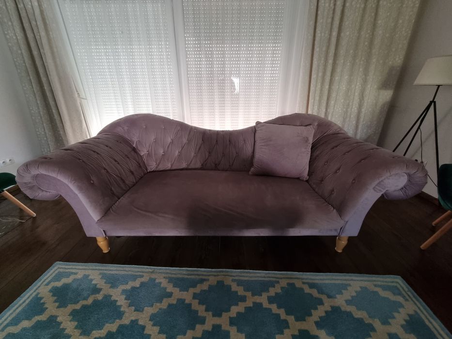 Piękna trzyosobowa sofa BRW