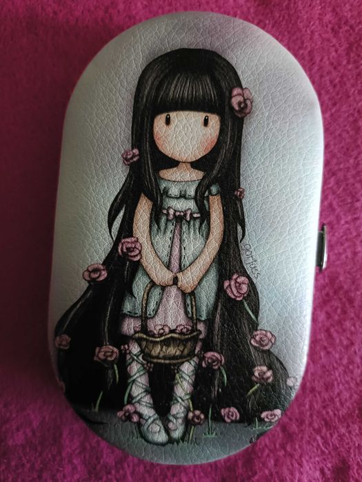 Estojo Manicure + Medalha Gorjuss, Santoro