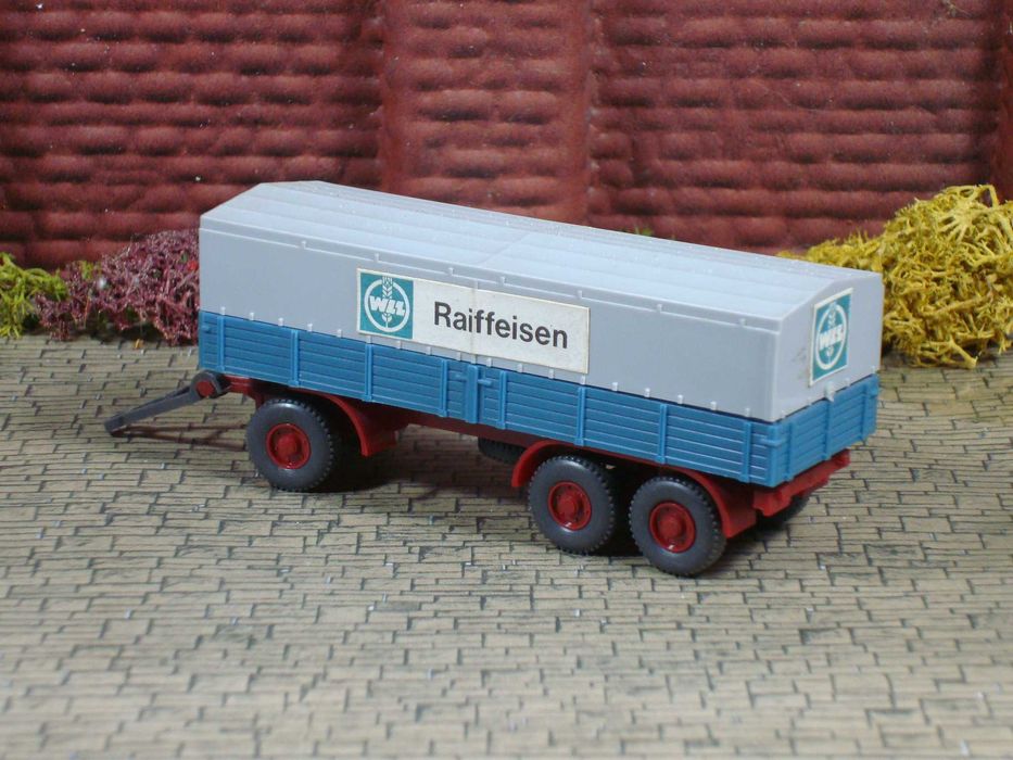 Wiking 40d - Reboque Plataforma/Atrelado 3 Eixos com Cobertura / Usado