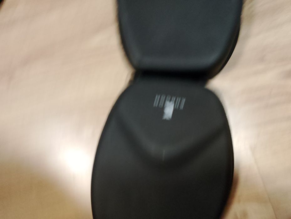 Twarde etui pokrowiec Khroom