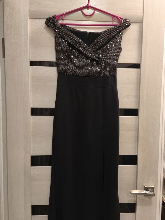 Платье вечернее чёрное с разрезом