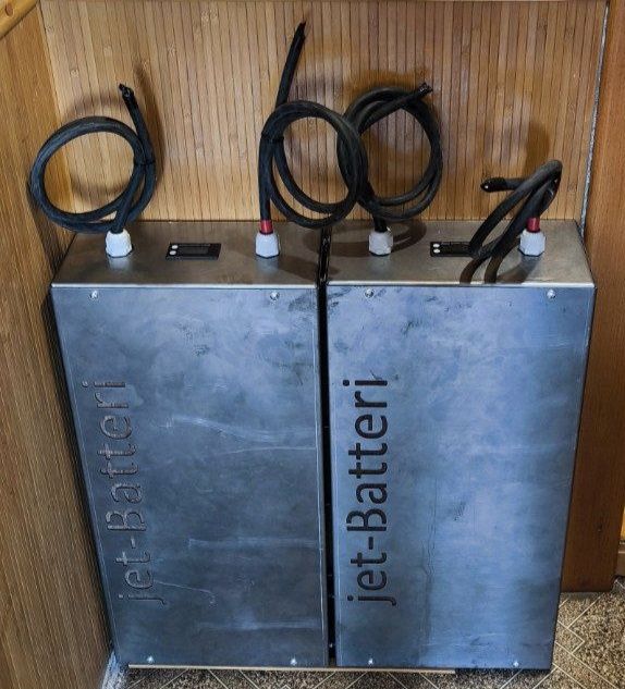 АКБ сборка 2 шт по 7,6 кВт (итого 15,2 кВт) на Li-NMC