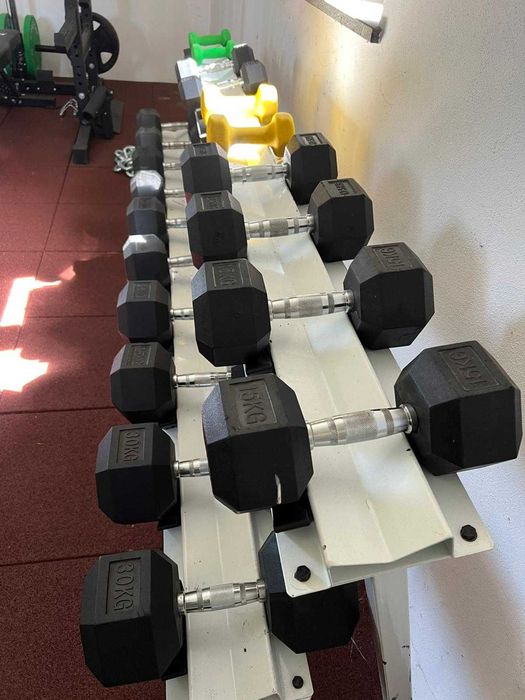 Ginásio completo Premium– Ideal para Villa ou Garagem/ Premium Full Home Gym for sale - Perfect for Villa / Garage Gym