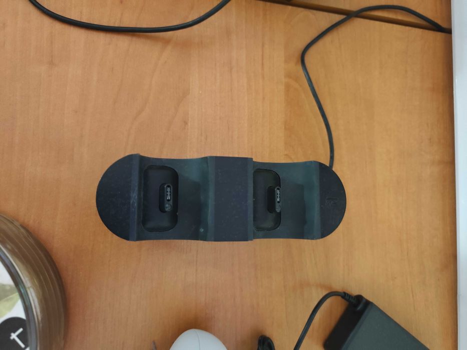 Sprzedam stacje ładująca do pada ps4
