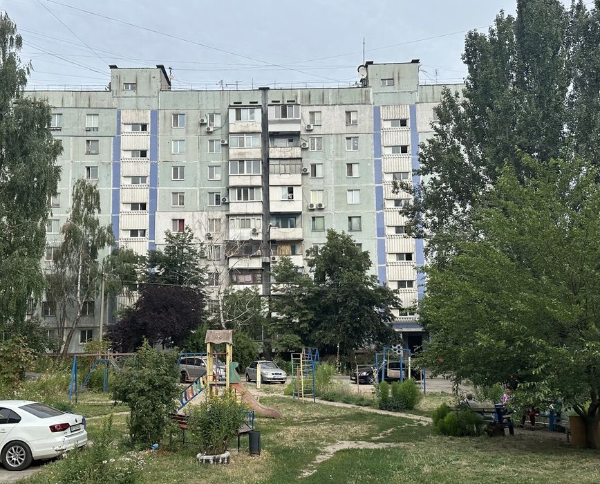 Продаж 3-кімнатної квартири з ремонтом