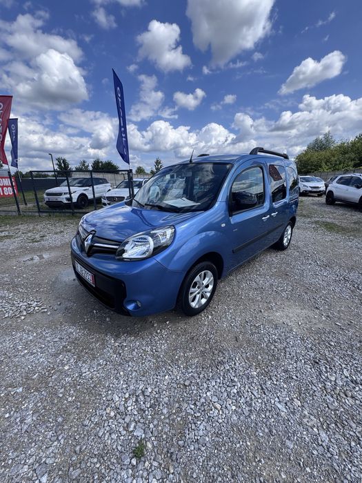 Kangoo Lift 2015 benzyna