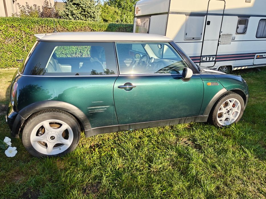 Mini Cooper zielony