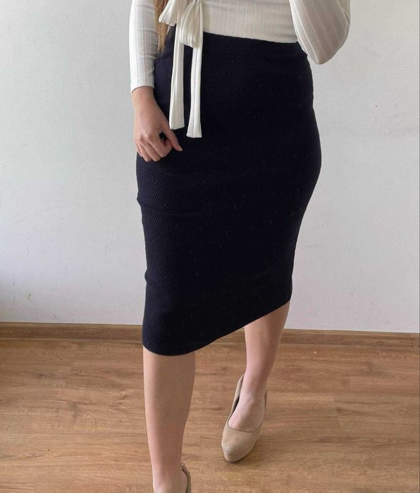 Zara midi spódnica prążkowana granatowa 36 s sweterkowa