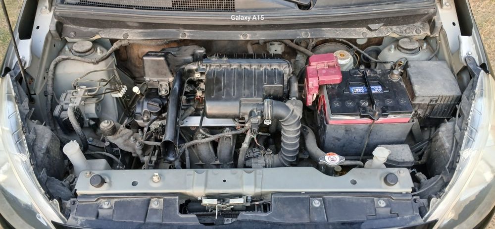 Mitsubishi mirage 2013
