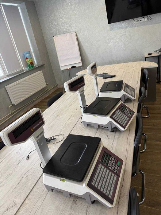 Надійні електронні торговельні ваги з чекодруком ВТНЕ-ПРИНТ-15Н2-2