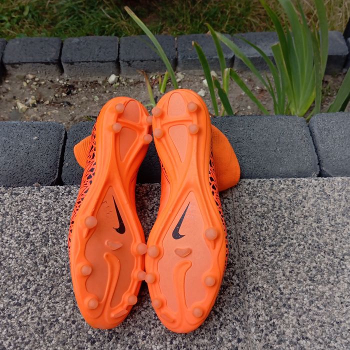 Hypervenom Phantom II FG ACC  Dynamic Fit Flyknit Rozmiar 42.5