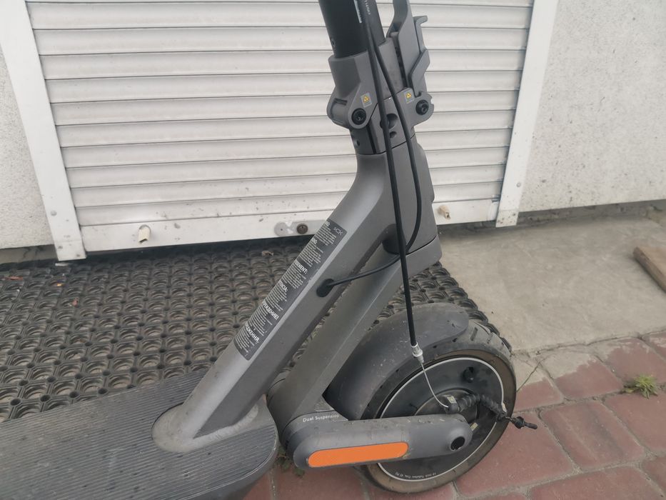 Електросамокат Xiaomi 4 Ultra 2024 рік