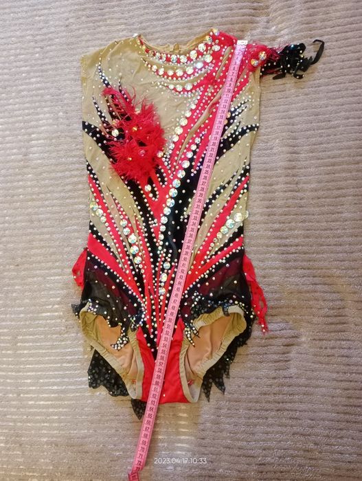 Костюм для художественной гимнастики