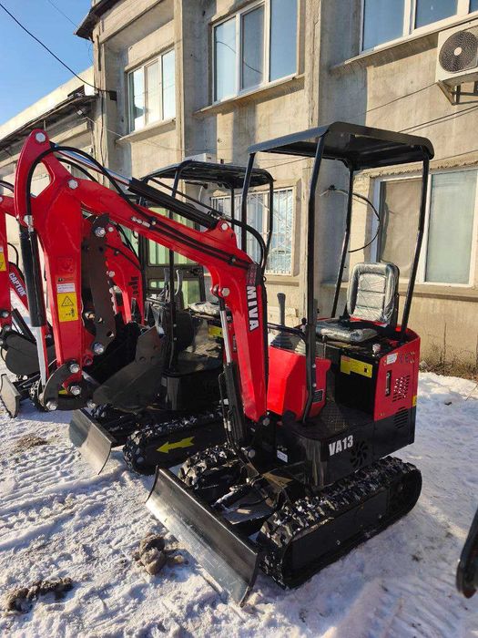 Екскаватор Captok ck13