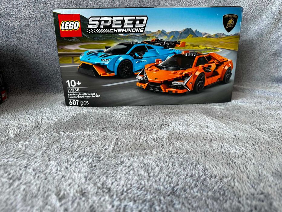 Lego 77238 - Lamborghini Revuelto i Huracán STO