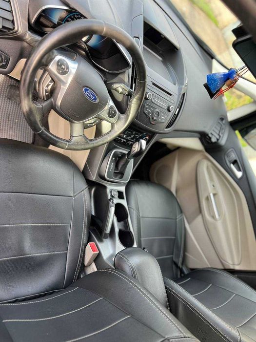 Здам в оренду з правом викупу авто Ford C-Max 2017, Гібрид (180 к.с.)