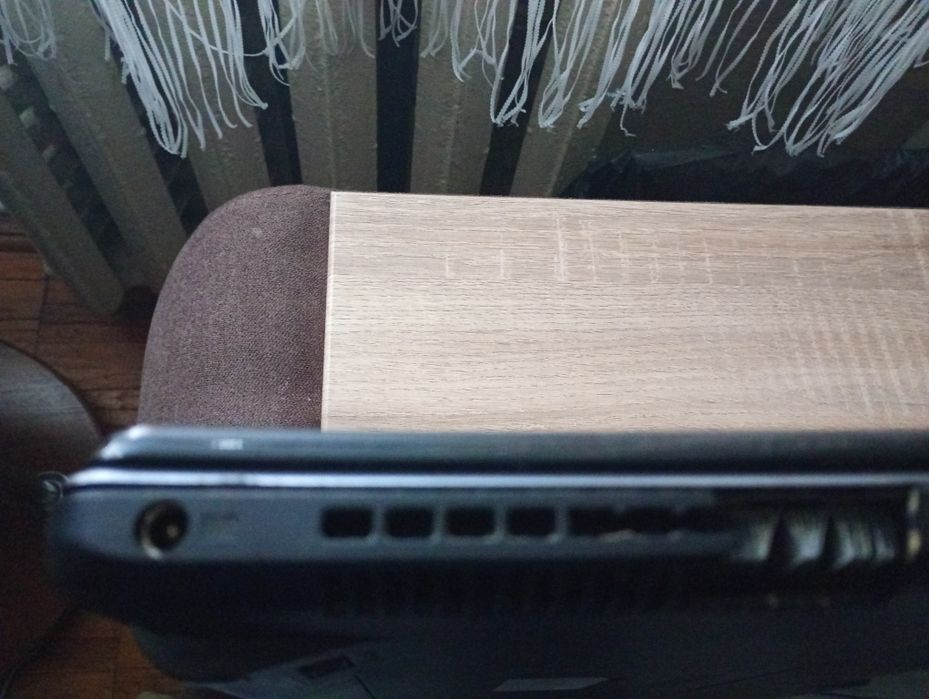 Продам ноут asus x550v