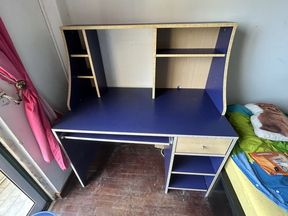 Secretária criança IKEA