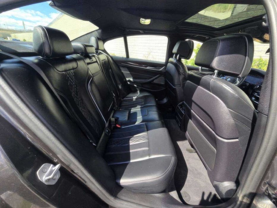 BMW 5 Series M550i xDrive      2020