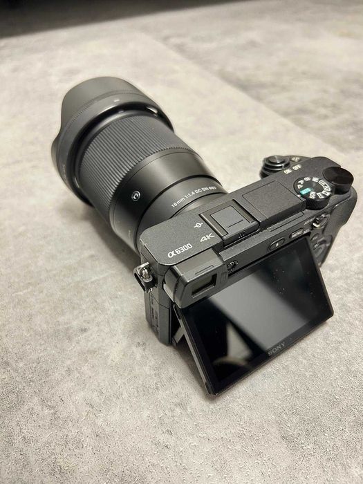 Zestaw Aparat Sony A6300, Sony 18-200, Sigma 16