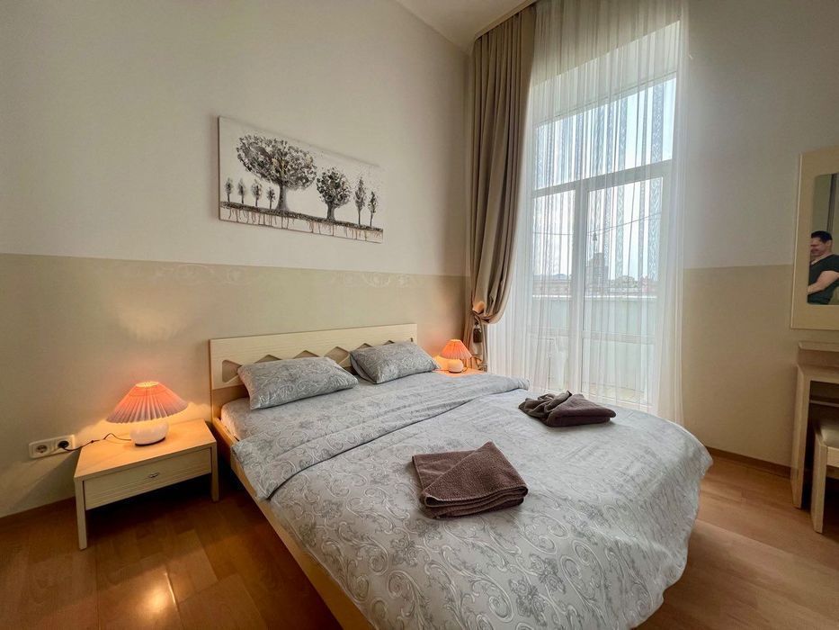 Знижка 40% на вечір Центр метро Хрещатик  Люкс Подобово Лютеранська 7