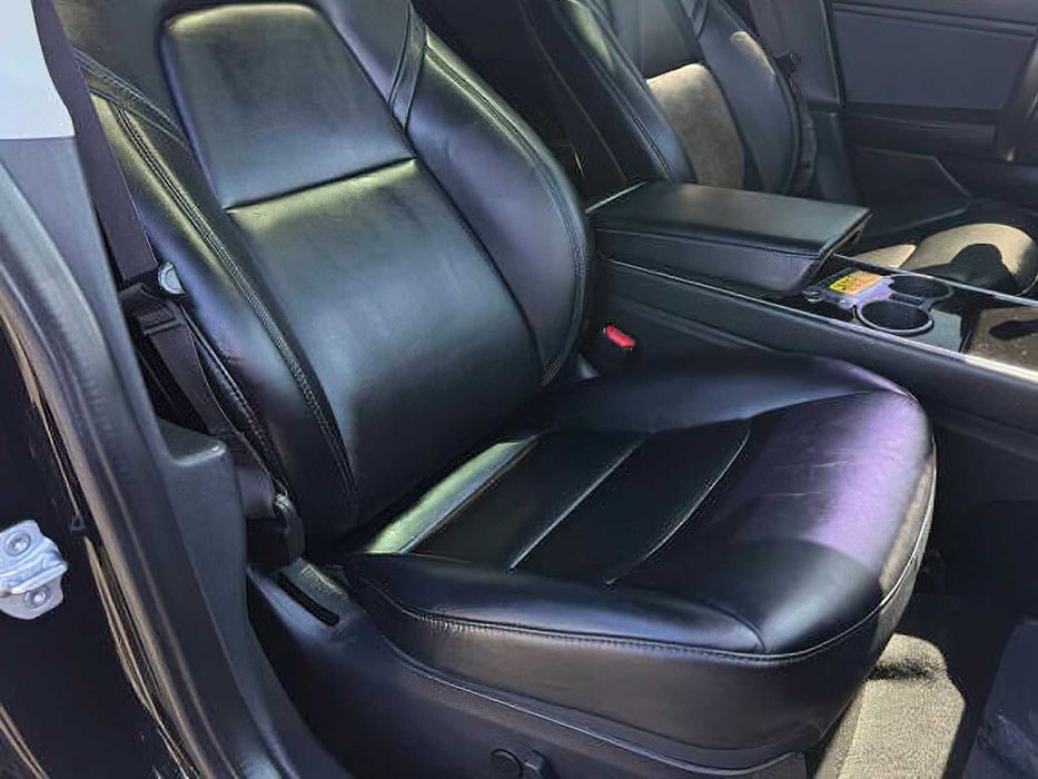 Tesla Model 3 Long Range      2018