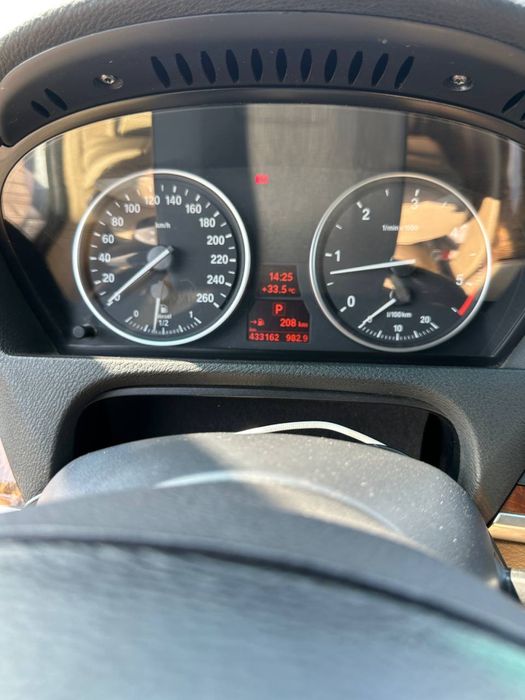 BMW e70 2008 рік 3.0d m57