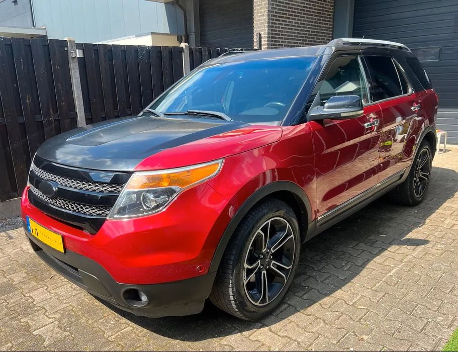 Ford Explorer Explorer LPG   LTD     FWD      LIMITED