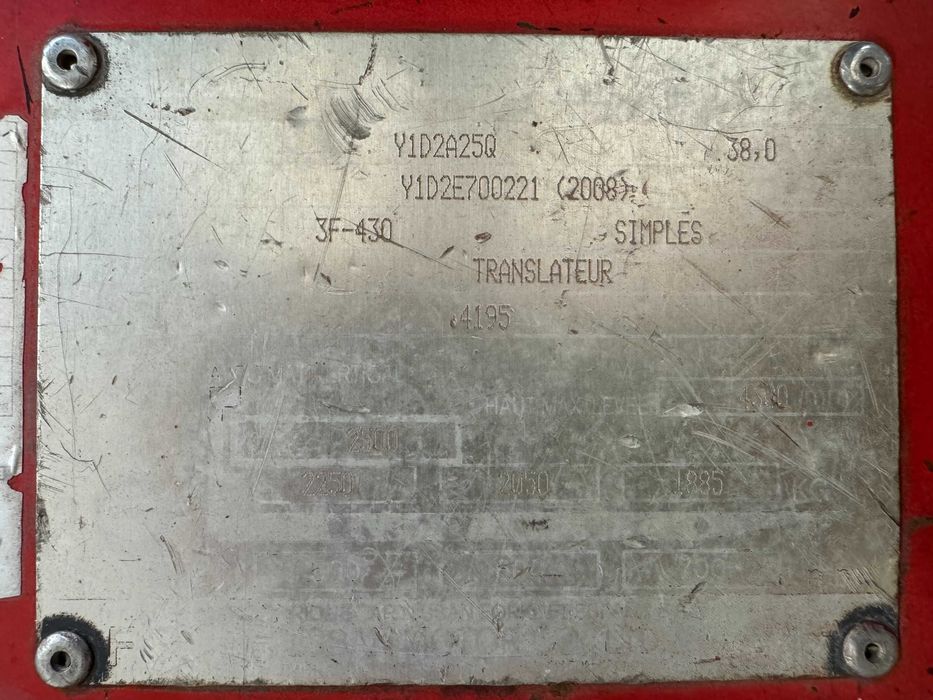 2008 Nissan Y1D2A25Q 2500 kg Empilhador Diesel