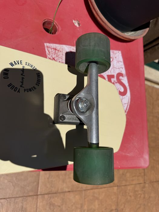 Surfskate quase novo