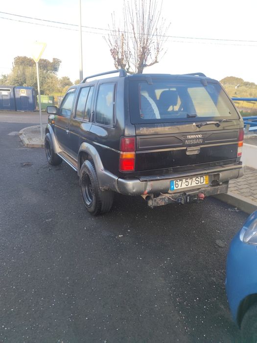 Nissan Terrano 1