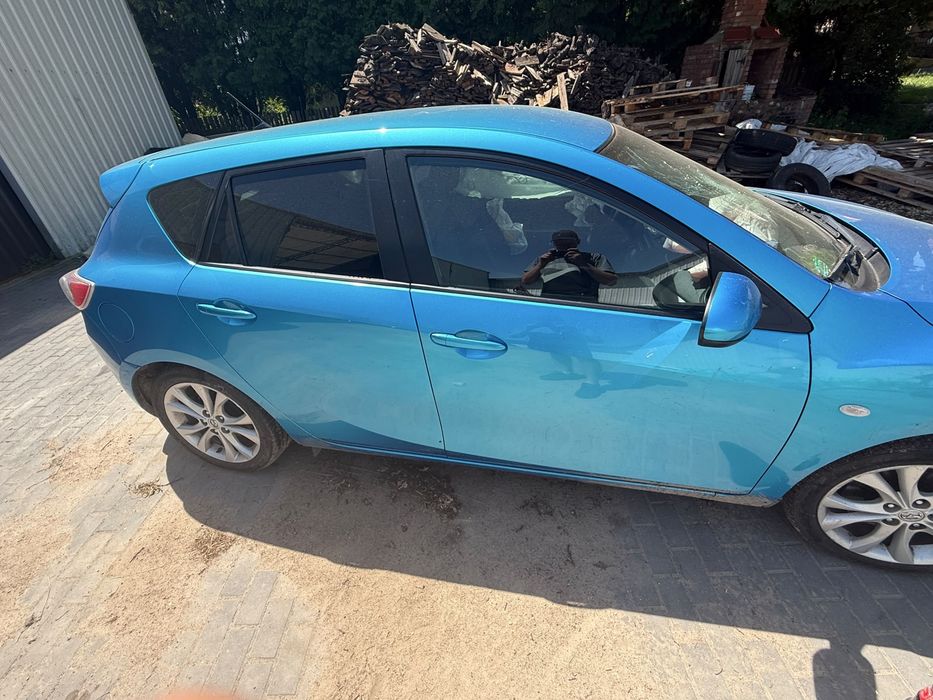 Mazda 3 2011 rok po stłuczce