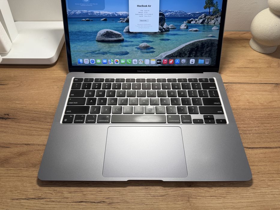 MacBook Air 13’ 2020 M1 16Gb RAM 256Gb SSD 89%