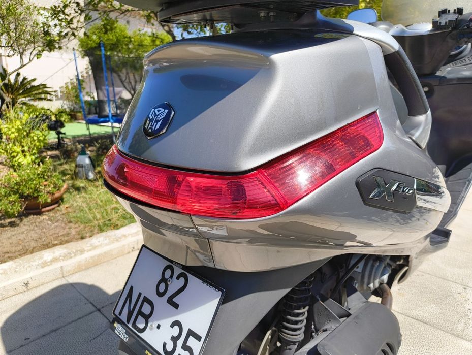 Piaggio X Evo 125