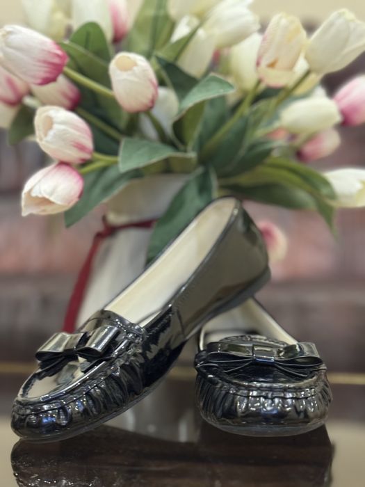 Туфлі, балетки, лофери бренду GEOX.